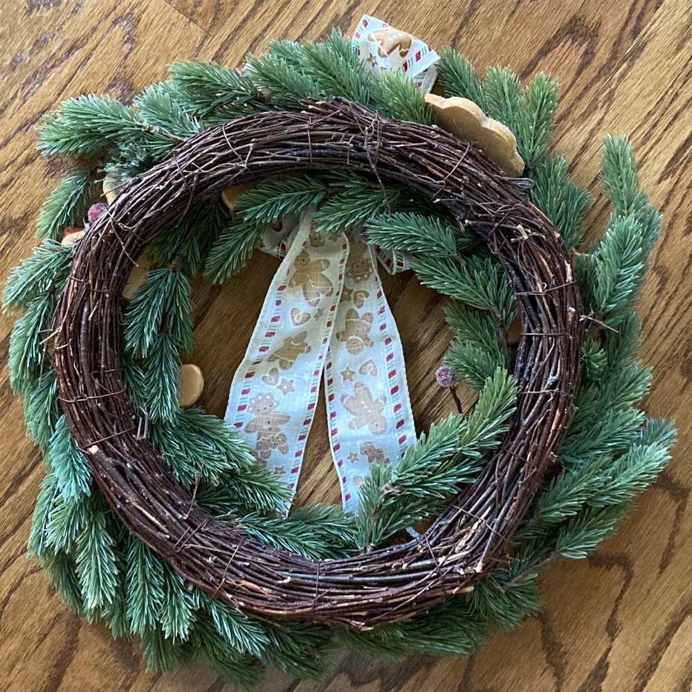 Gingerbread Wreath by Valerie/Gingerbread Ribbon & Cookies/Star & Flower/ON SALE - Picture 3 of 3